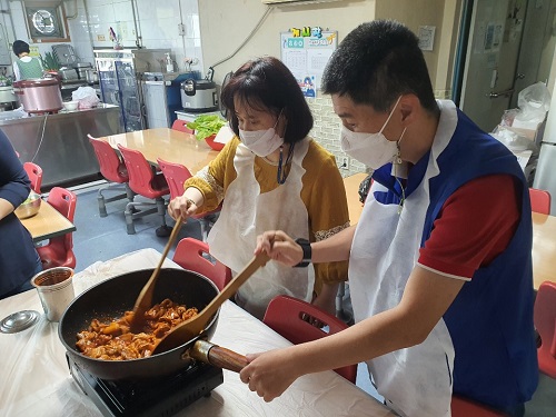 KakaoTalk_20220830_113008351_01.jpg